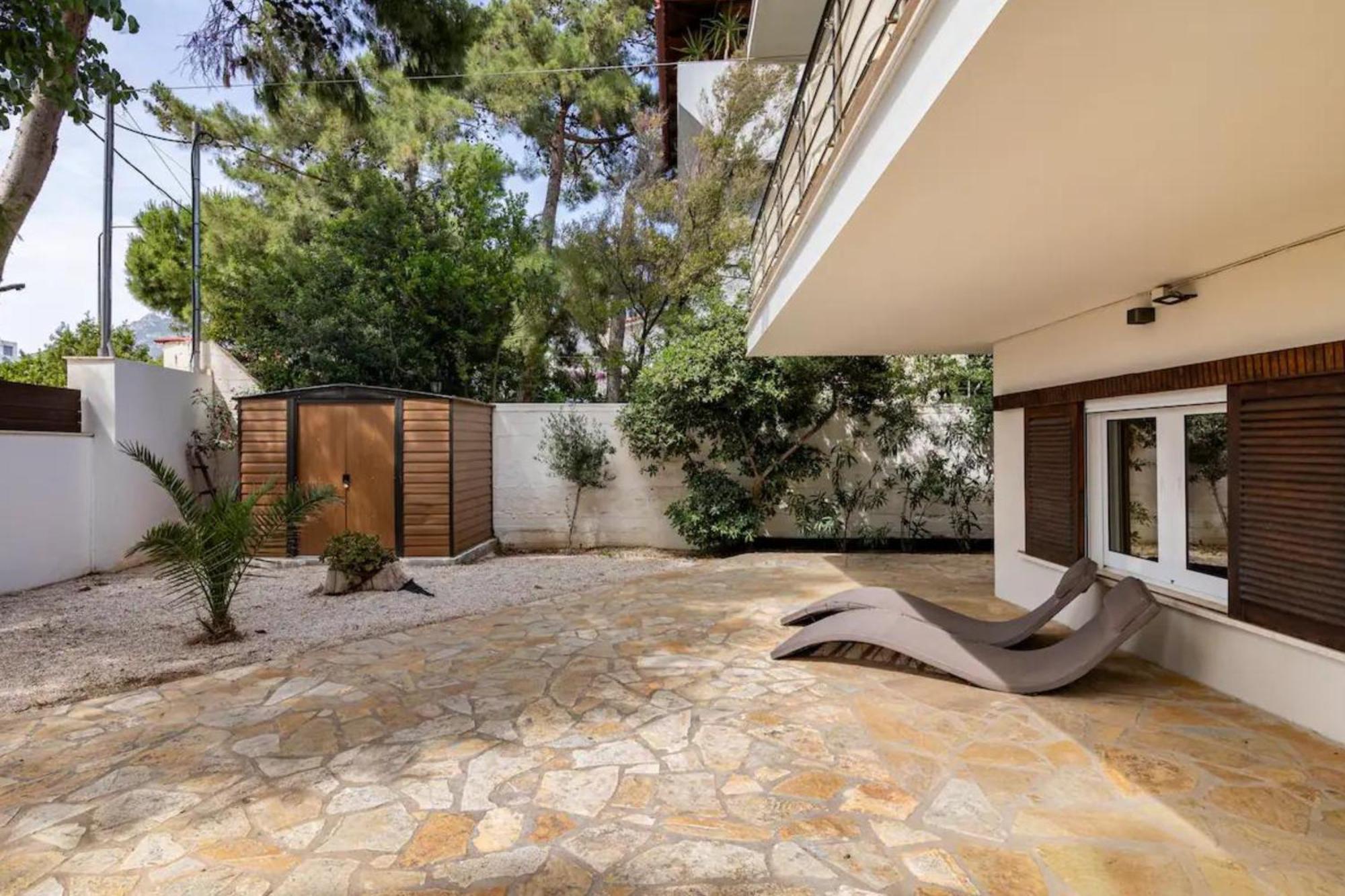 Rafia Loft Loutraki, Garden & Pool Table - Beach Exterior photo